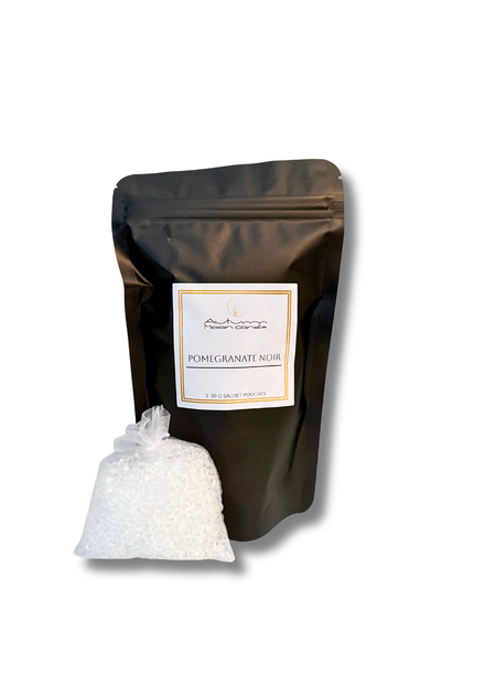 Autumn Moon Candle 3 pack of Pomegranate Noir sachets in a black bag
